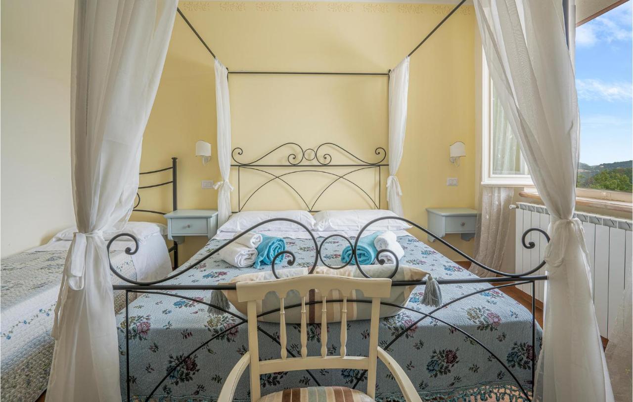 Апартаменты Flora House 2 Macerino Экстерьер фото
